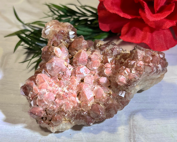 愛と幸福·͜·❤︎ ストロベリークォーツ 苺水晶 ファイヤー クラスター