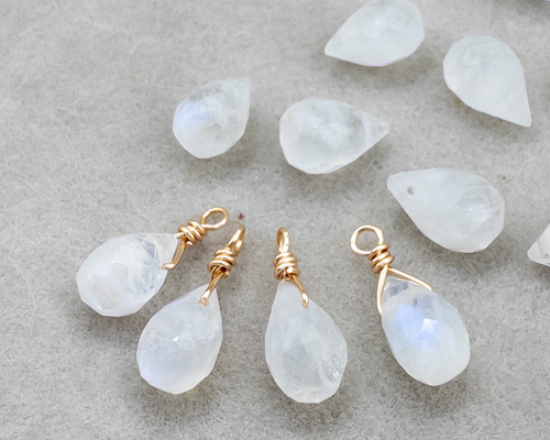 a4af40b5bfe52954bf8498d5896b3a