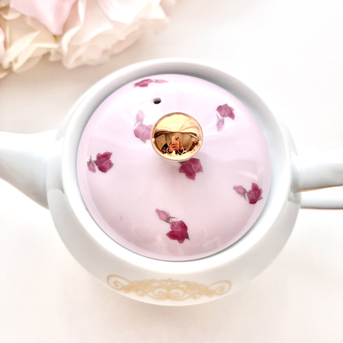 メードイン　イタリア　ピンク薔薇　美品　作家　手作り花瓶　マリーアントワネット メードイン イタリア ピンク薔薇 美品 作家 手作り花瓶 マリー