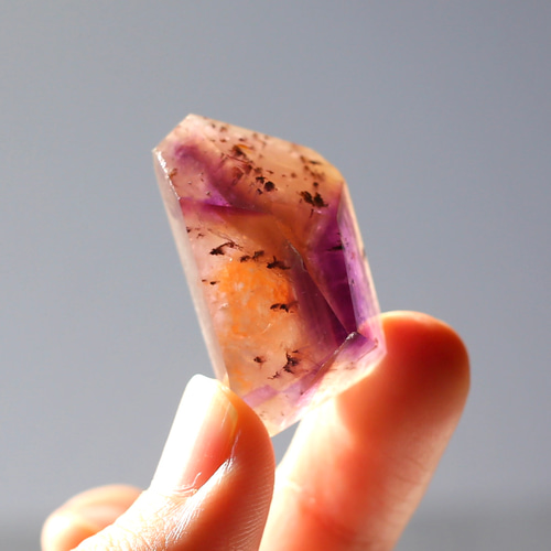 夢を纏う石 ドリームコートレムリアン ポリッシュ 希少 鉱物 天然石 水晶 夢を纏う石 ドリームコートレムリアン ポリッシュ 希少 鉱物
