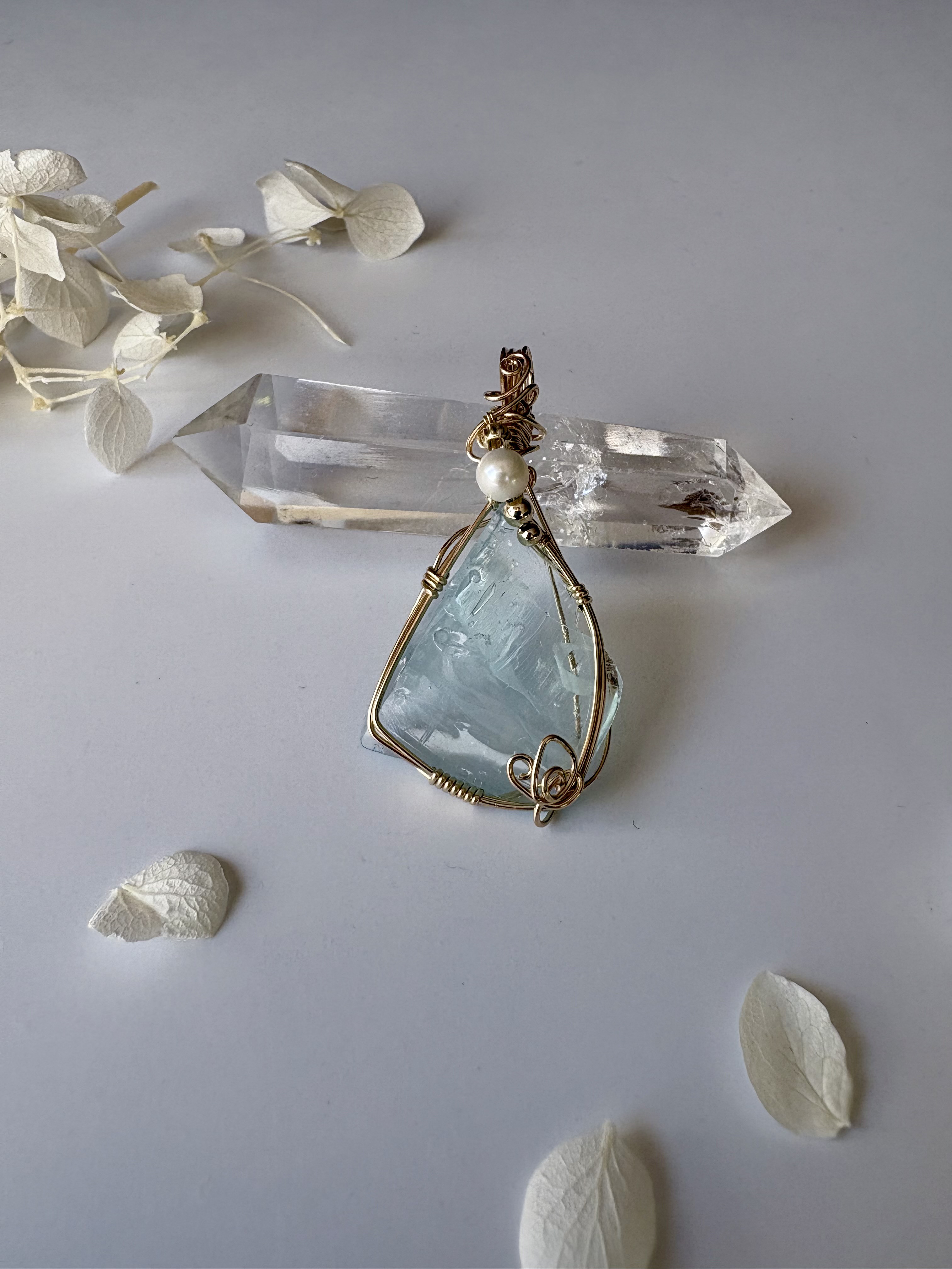 アンダラクリスタル　ブルートパーズ・エンジェルオーラ