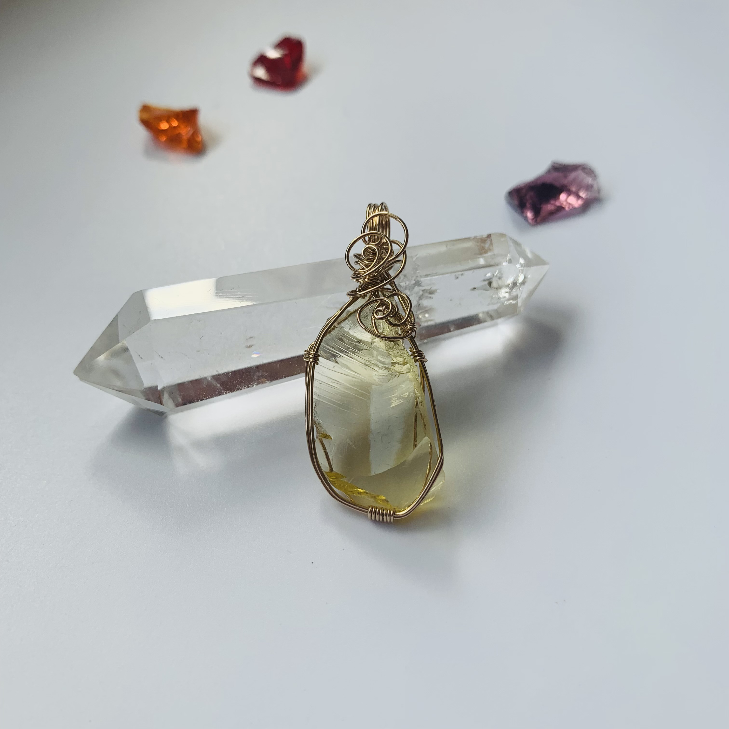 アンダラクリスタル　ソラリス