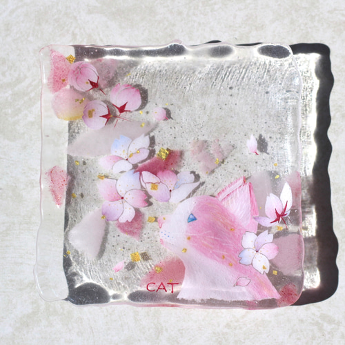 ✨ピンク猫金色花吹雪桜硝子角皿✨ガラス皿✨敬老の日✨誕生日