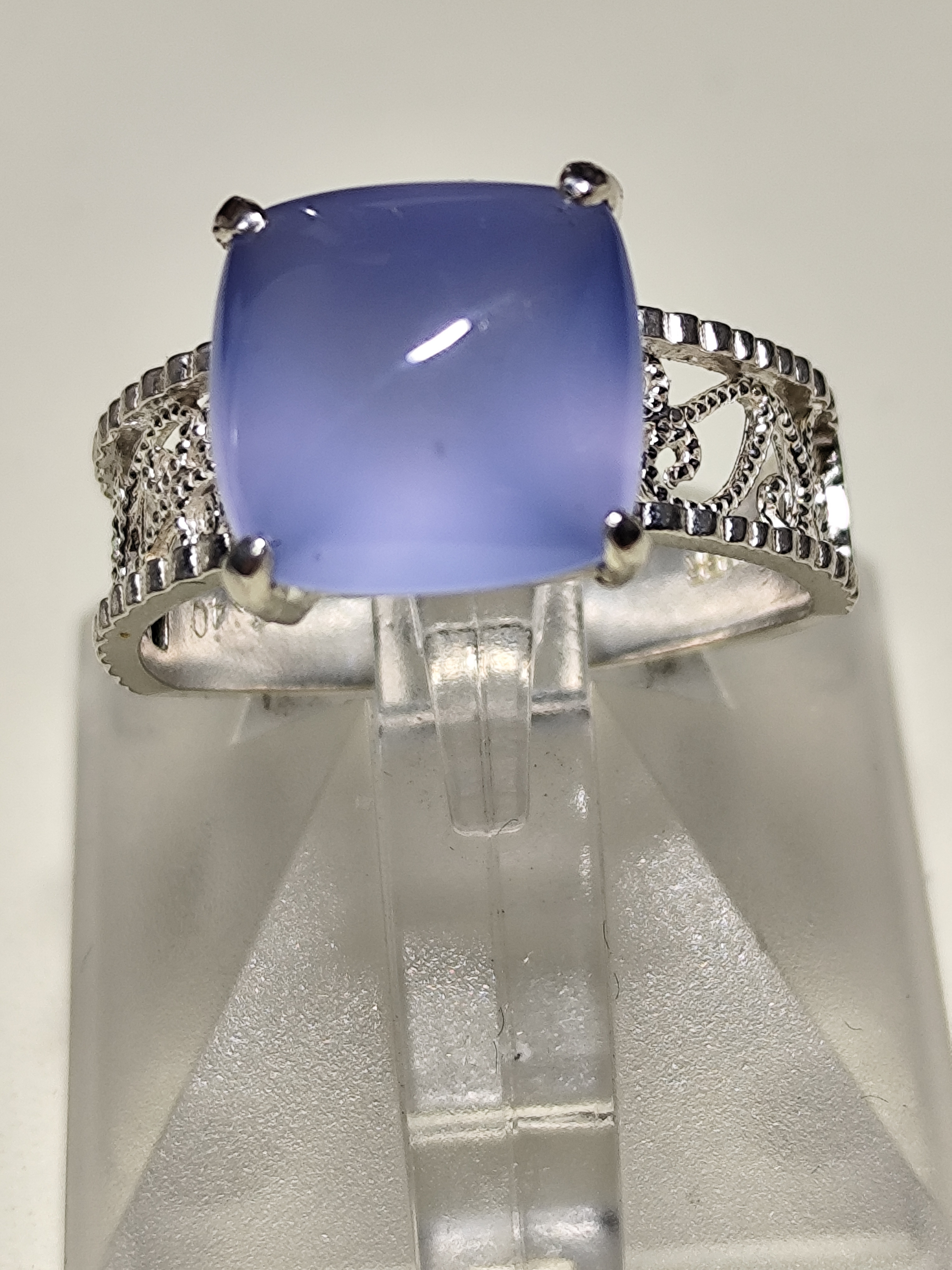 カルセドニーリング