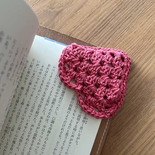 ブックマーカー・栞 手作り♡編み物 しおり 本 ブック しおり