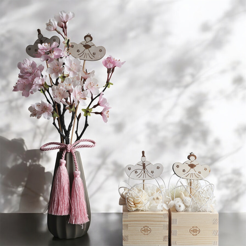 ひな祭り】ミニお雛様の枡アレンジメント2体セット プリザーブド