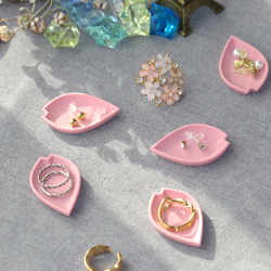 桜＆桜の花びらモチーフ　アクセサリートレー＆小物入れ 4枚目の画像