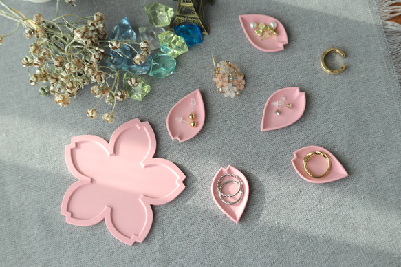 桜＆桜の花びらモチーフ　アクセサリートレー＆小物入れ 5枚目の画像