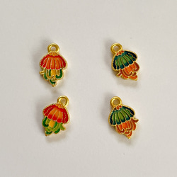 【1734】エナメルチャーム　小さなクラゲ　4個 2枚目の画像