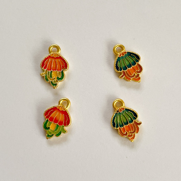 【1734】エナメルチャーム　小さなクラゲ　4個 2枚目の画像