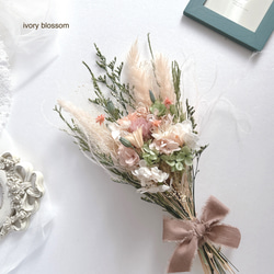 今からクリスマスまで飾れる！ホワイトドライフラワーリース・コットン