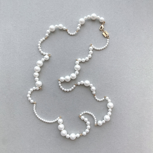 LONG NECLACE:「White pearl」small changes ネックレス