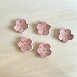 桃の花 箸置き 箸・箸置き imuk 通販 18885137｜Creema(クリーマ