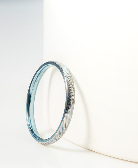 梛綾 -Nagiaya-  ～穏やかな流れを指に纏う、縁起のチタンリング～アレルギーフリー 3枚目の画像