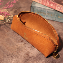 【チャーム付き】ふっくら本革ペンケース　箔押しネコ　箔押しパンダ　ブラウン　ダークブラウン　イタリアンレザー　革　筆箱 9枚目の画像