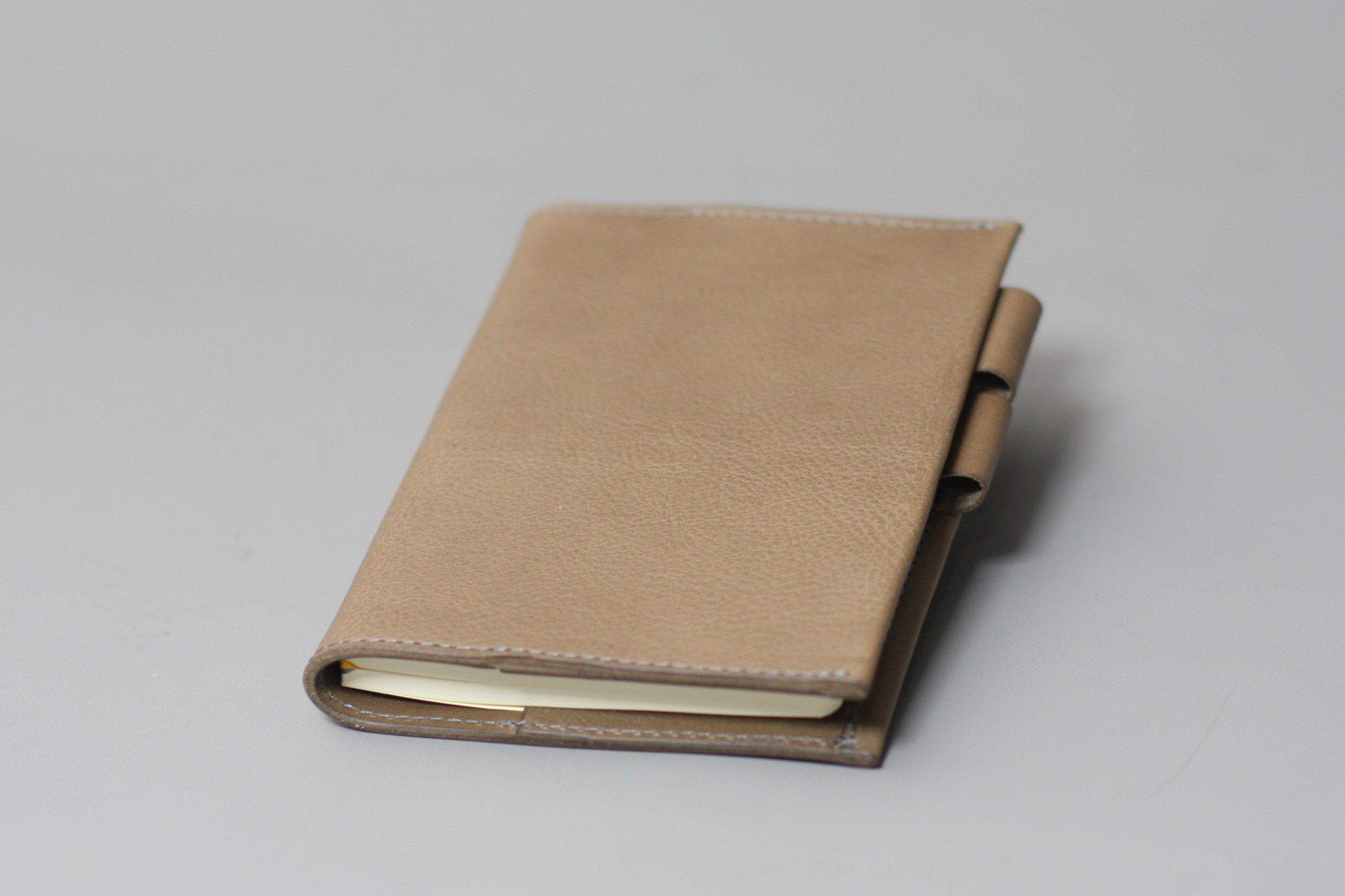 イタリアンレザー★手帳カバー A6サイズ　毎日のスケジュール管理をご機嫌に！