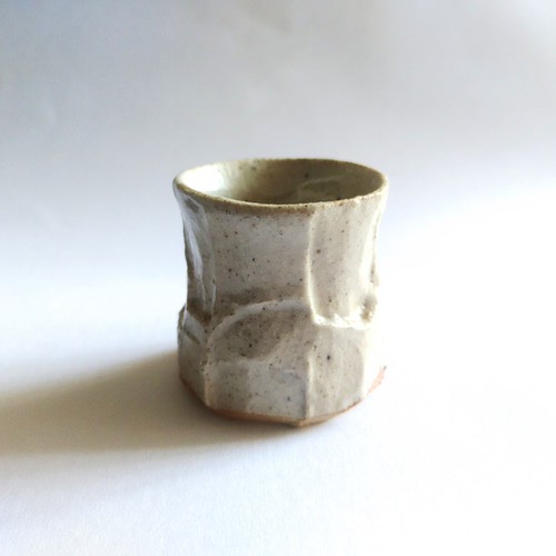 フリーカップ（美濃焼のコップ） 面取り白志野ぐい呑み 日本酒が
