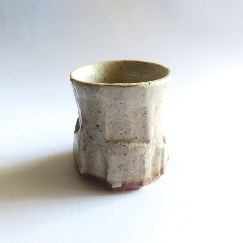 ミシャコシャ　フリーカップ フリーカップ（美濃焼のコップ） 面取り白志野ぐい呑み 日本酒が