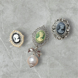 カメオ×引き揃え糸のお花とヴィンテージボタンのバレッタ ボタンカバー カメオ風 エレガント ブローチ パール ラインストーン