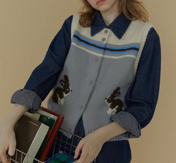 アルベロベロ　可愛いうさぎちゃんのニットベスト アルベロベロ 可愛いうさぎちゃんのニットベスト