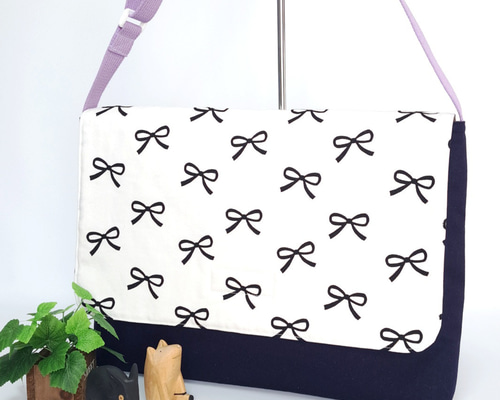 ☆新発売☆ショルダータイブ絵本袋・図書袋/モノトーン リボン柄【受注