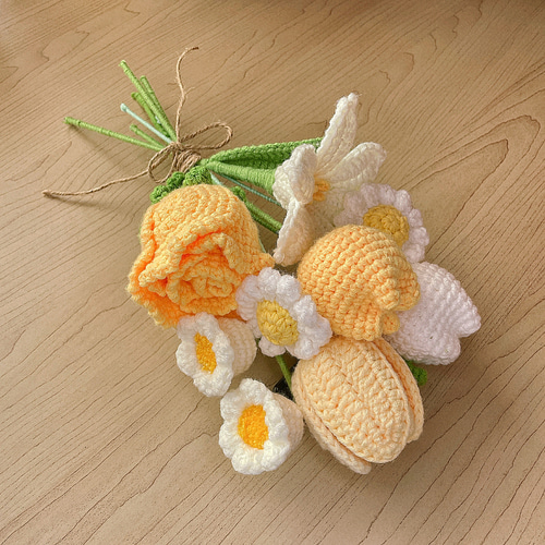人気No.1》黄色の枯れない編み物の花束 チューリップ 編み花束 かぎ