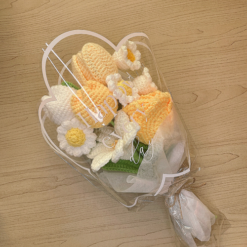 人気No.1》黄色の枯れない編み物の花束 チューリップ 編み花束 かぎ