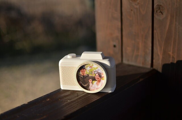 冬限定2025 卒業祝いにぴったりのカメラ型フォトフレーム 3枚目の画像
