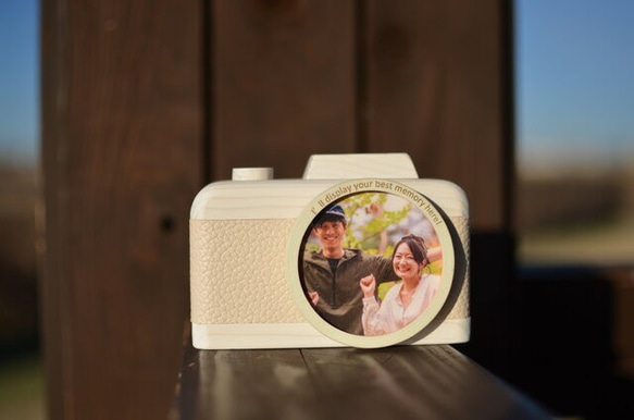 冬限定2025 卒業祝いにぴったりのカメラ型フォトフレーム 2枚目の画像