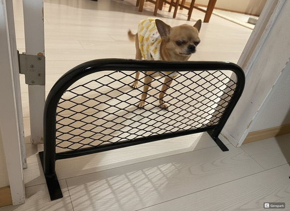 愛犬の脱走防止に!!アメリカンフェンス風バリケード 600×300