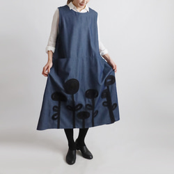 ⁑ラスト１　芸術の秋　１１５ｃｍ　花畑パッチワーク　かぶるだけワンピース　ジャンスカ　ボックスOP　甘織デニム　H82 6枚目の画像