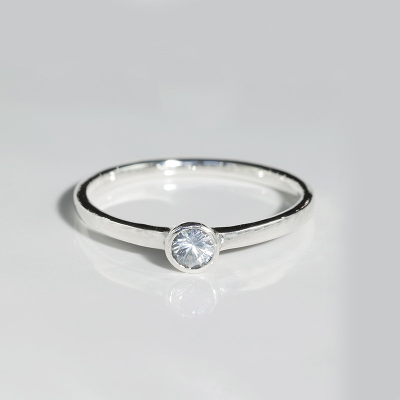 【Silver Ring Sappirre】サファイア　シルバーリング　シルバー９２５　天然石　可愛い　ハンドメイド 9,472円