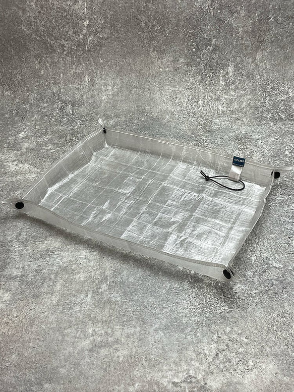 登山・キャンプに最適。ウルトラライトで防水UL-DCF-SEAT(ウルトラライトDCFシート)でテーブルのように使えます 7枚目の画像