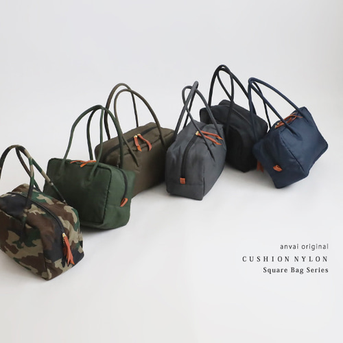 最終SALE 軽量 Mサイズ 四角スクエア ボストン バッグ クッション