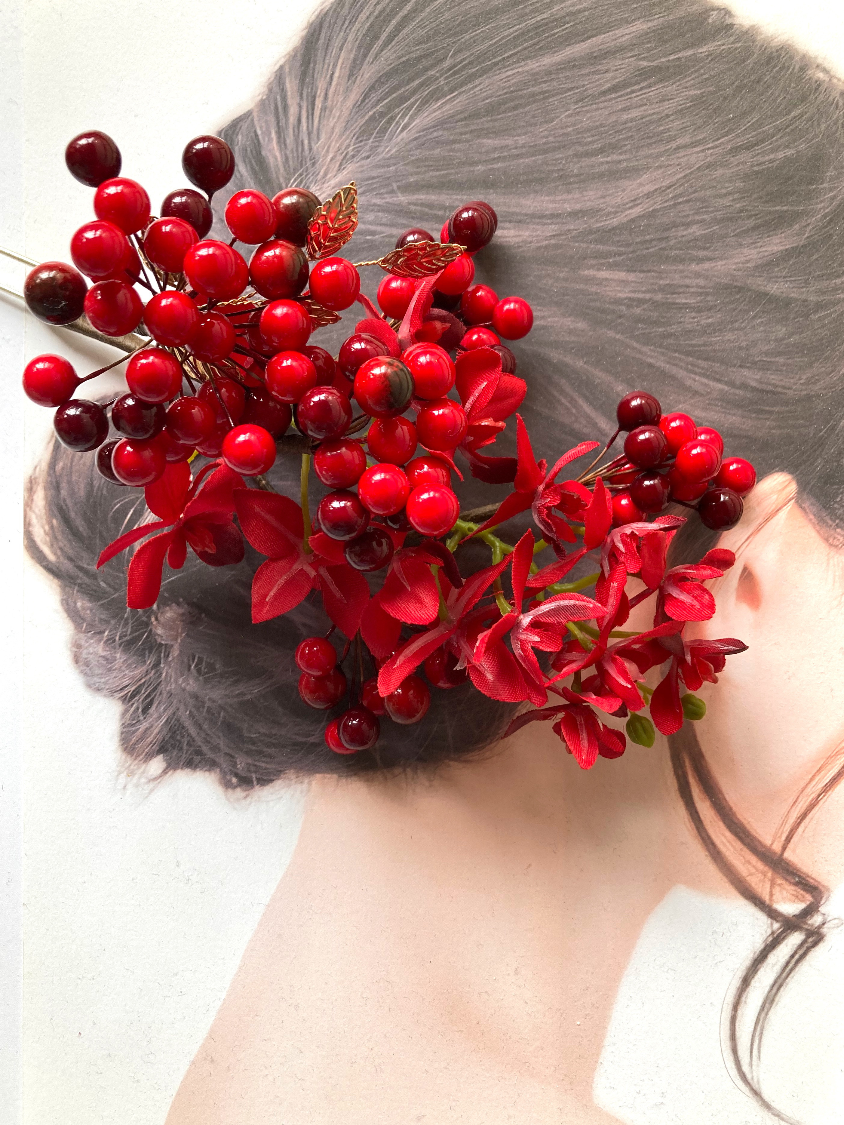 南天　シンピジューム　髪飾り　花嫁ヘア　謝恩会ヘア　振袖ヘア　成人式髪飾り