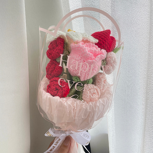 枯れない編み物の花束》甘いピンクブーケ 編み花束 毛糸 ブーケ かぎ