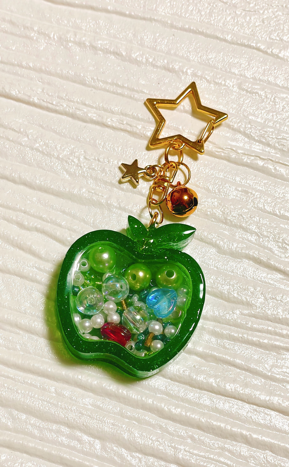 青りんごのシェイカーキーホルダー チャーム *°♡molto carino