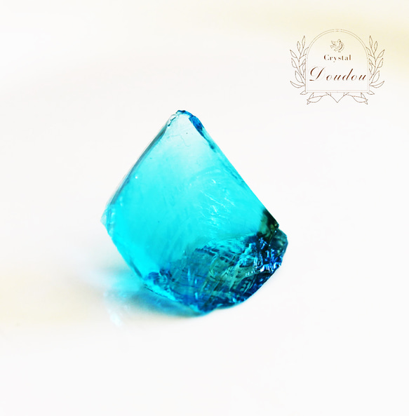 アンダラクリスタル エレトリックブルー〔sa3955〕 天然石 Crystal