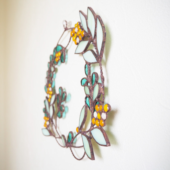 春の陽だまりステンドグラスリース（ミモザ） 11枚目の画像