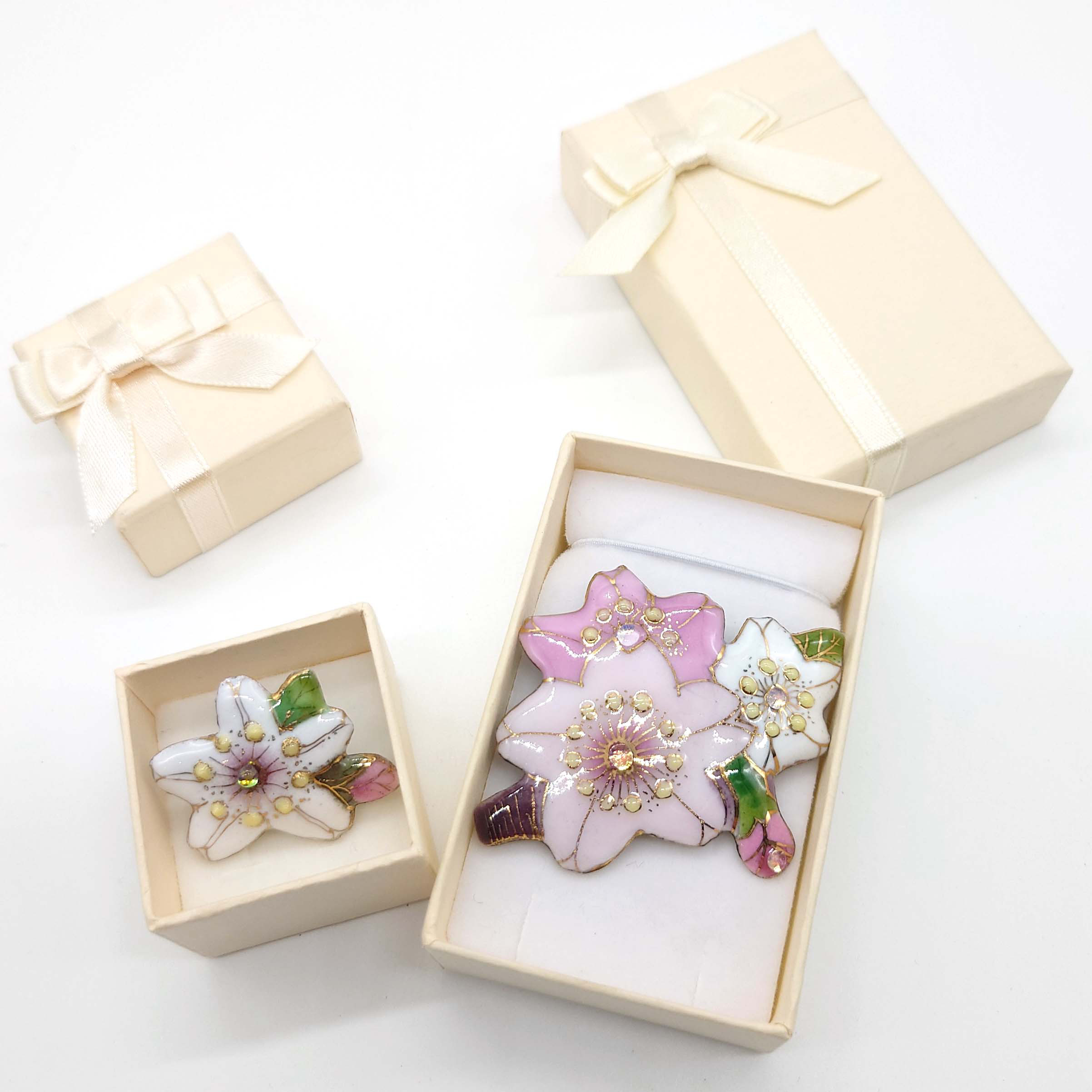 桜2025の七宝焼ブローチ[西宮100周年ラベル]【受注制作】