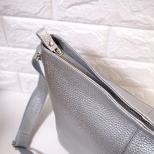 ☆ハンドメイド☆日本製☆ソフト・本革☆斜め掛けショルダーバッグ