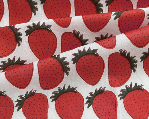 インド ブロックプリント生地 [50cm単位] いちご02 赤 ファブリック