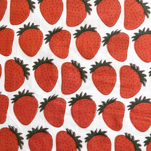 インド ブロックプリント生地 [50cm単位] いちご02 赤