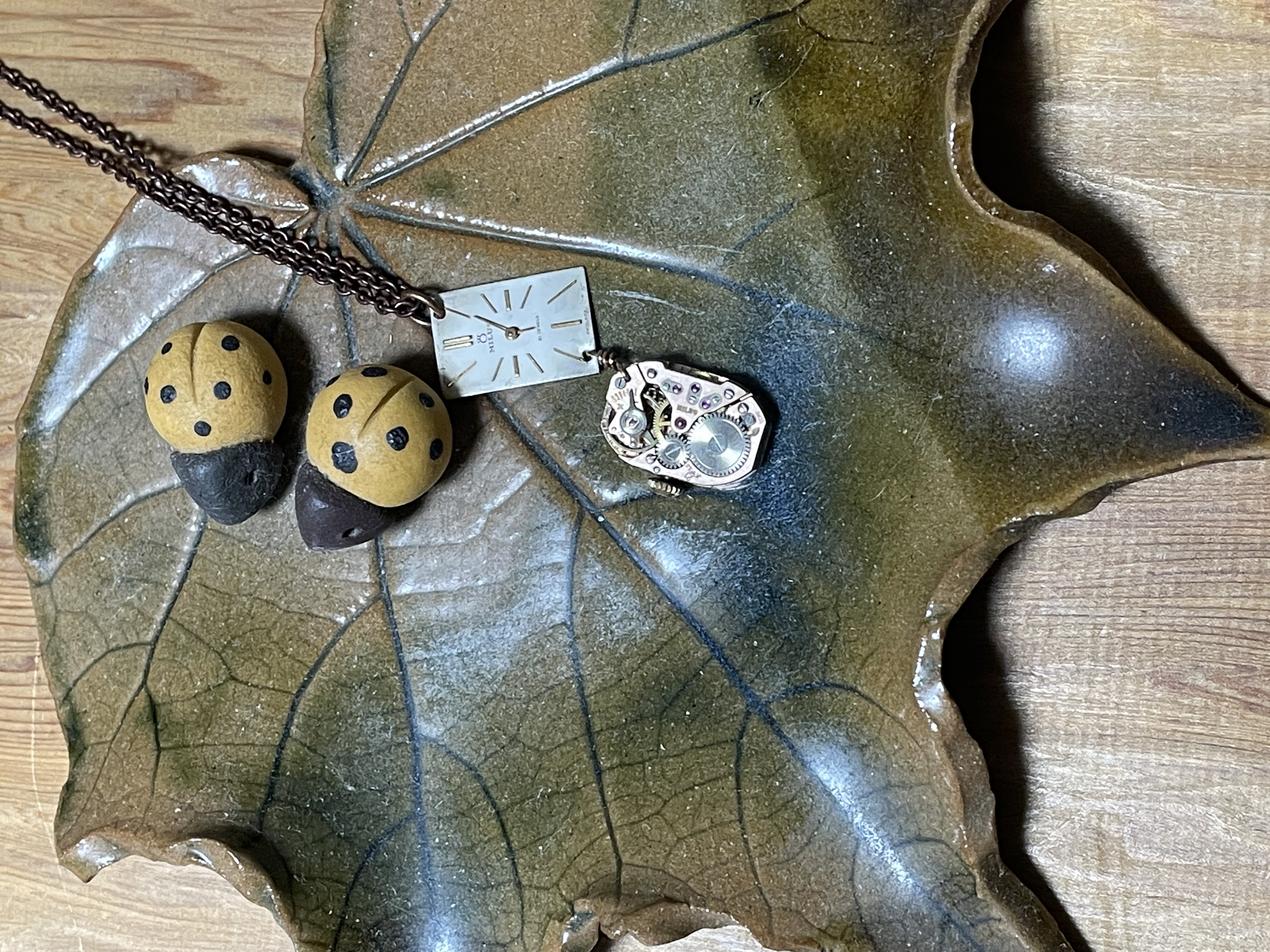 機械式腕時計のムーブメントのネックレス