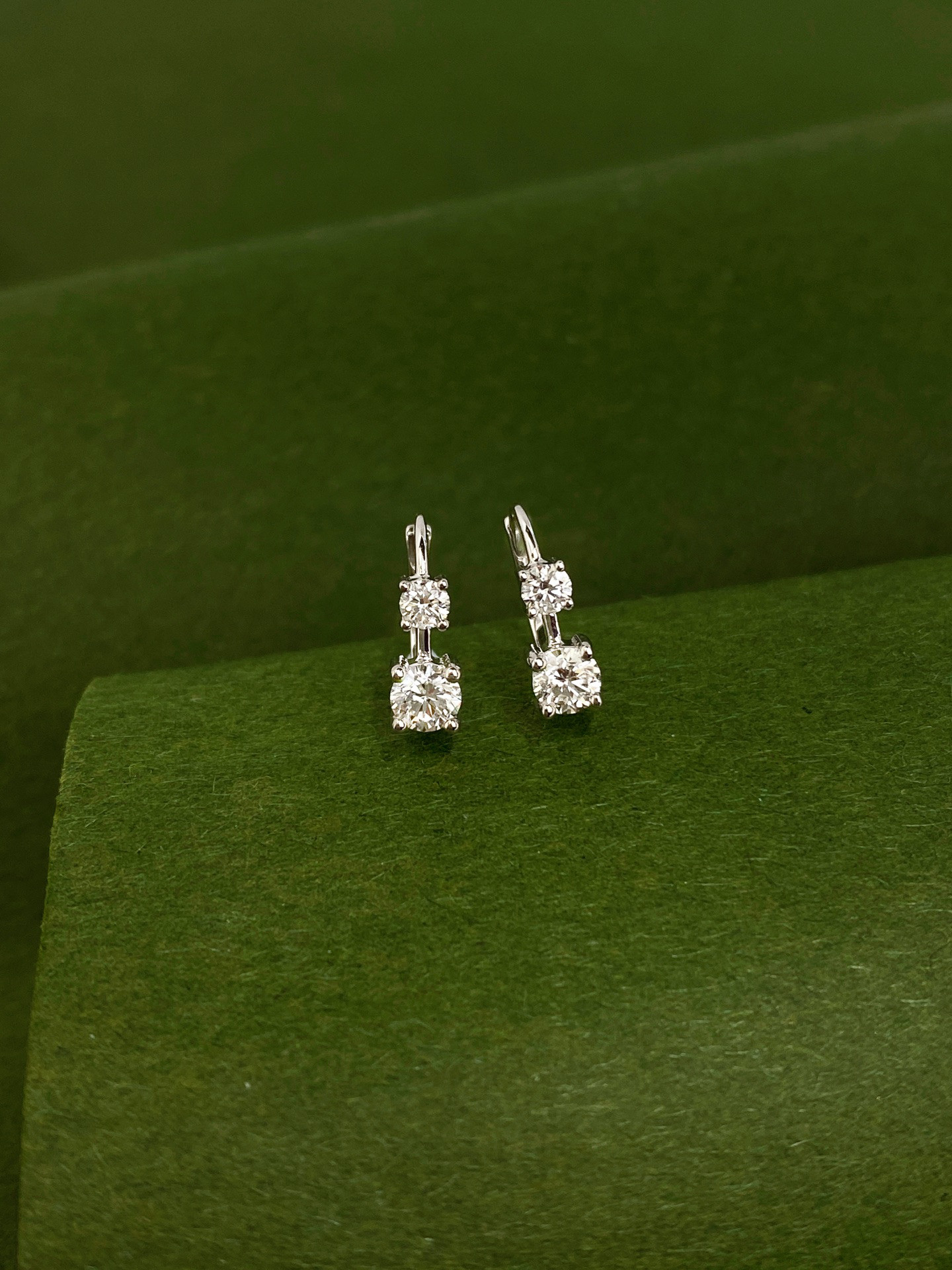 天然ダイヤモンドピアス0.45ct　k18