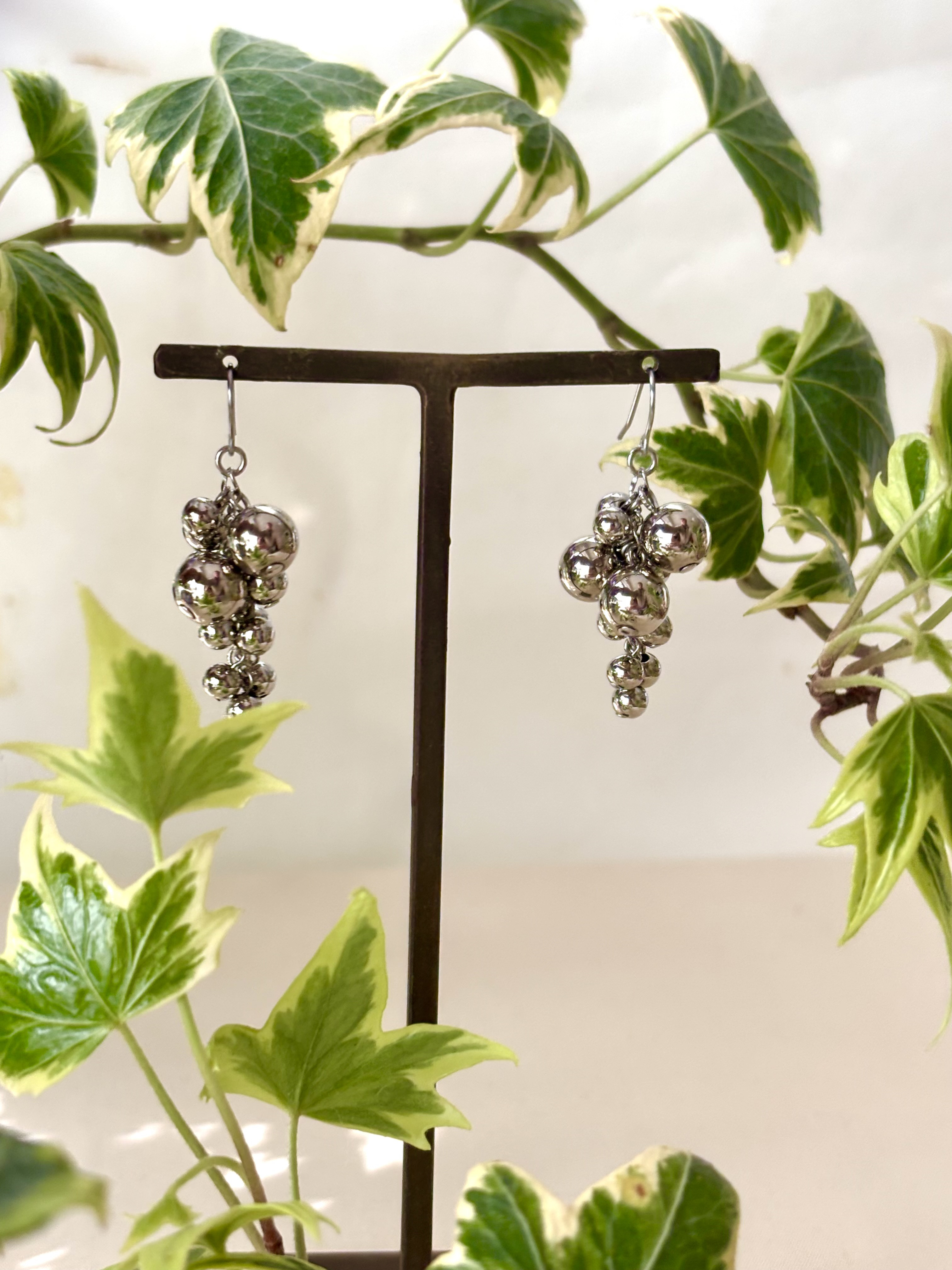 葡萄デザイン⭐︎シルバーピアス　ワインラバーから大人気アクセサリー✨