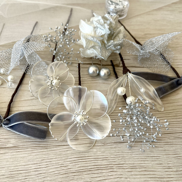アメリカンフラワー＊シルバー＊髪飾り＊リボン 成人式 卒業式 結婚式 8枚目の画像
