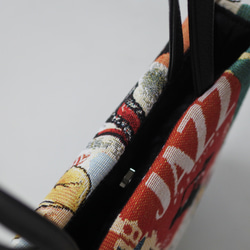 ★ジャガード織の黒いトートバッグ(黒＆パリ) 5枚目の画像