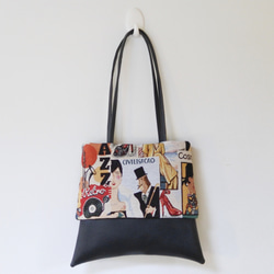 ★ジャガード織の黒いトートバッグ(黒＆パリ) 1枚目の画像