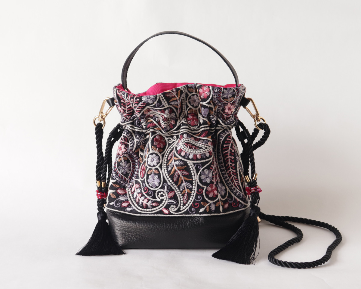 インド刺繍リボンと牛革レザーの2way 巾着ミニバッグ ショルダー